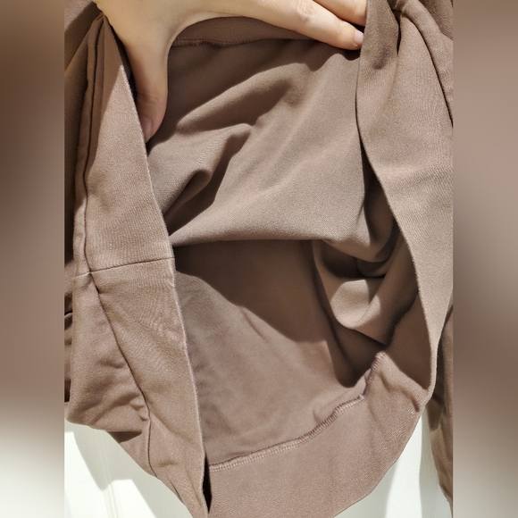 Aritzia TheGroup Babaton Crew Sweatshirt - Picture 5 of 6